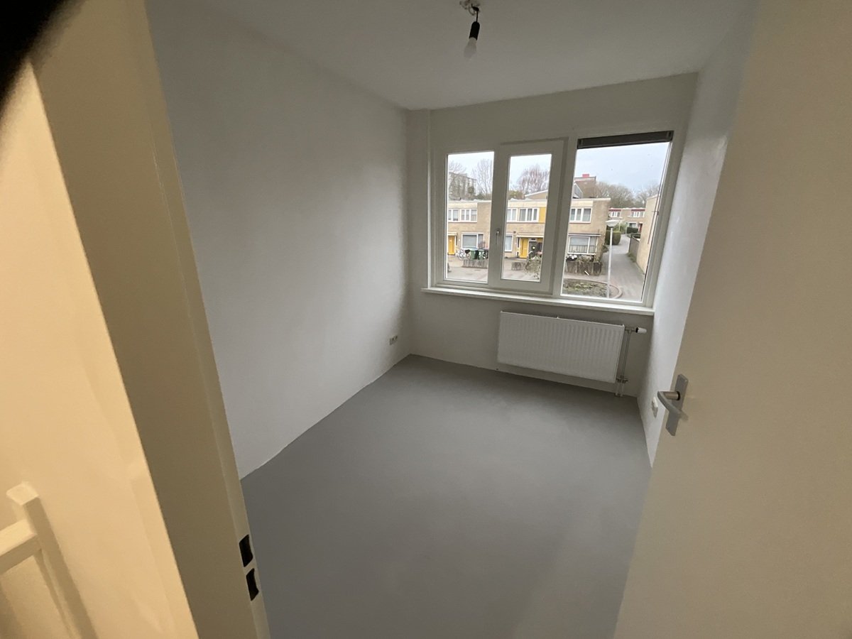 De Bijenkoningin 14A