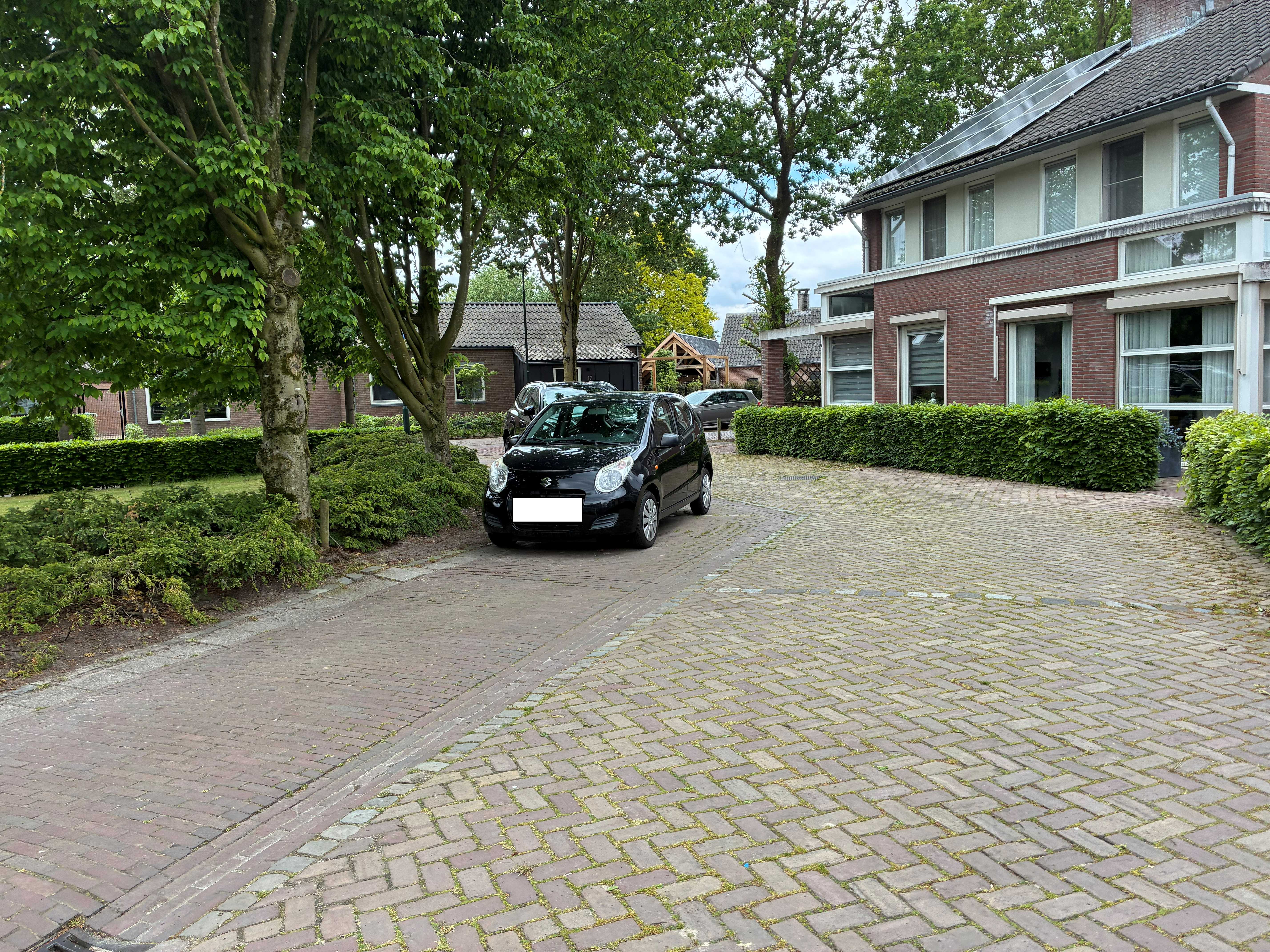 Dorpshof 16