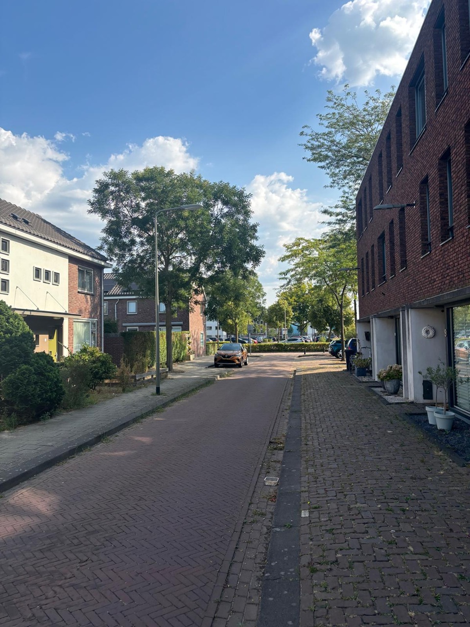 De Ruijterstraat 16