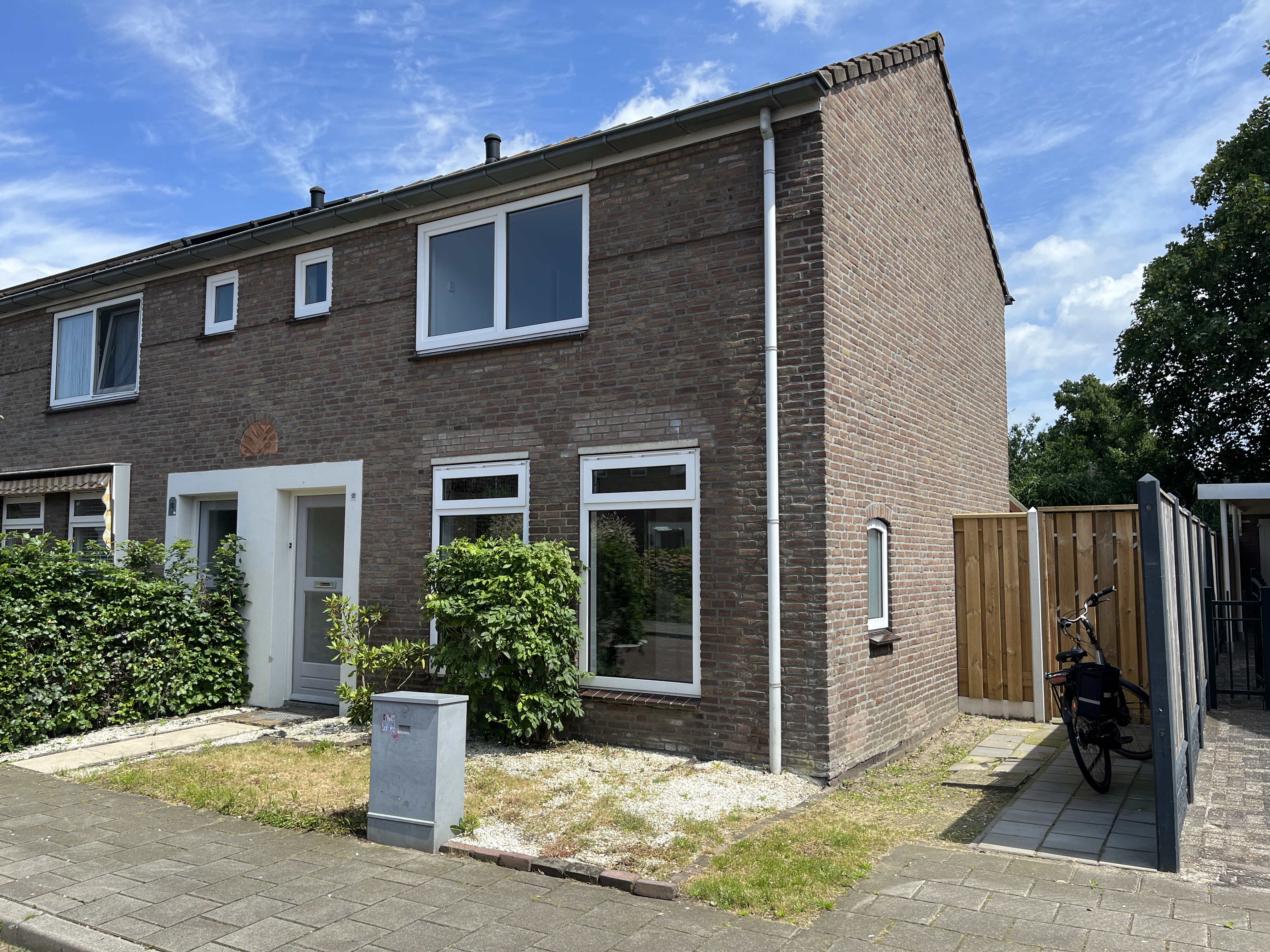 Vlosstraat 20