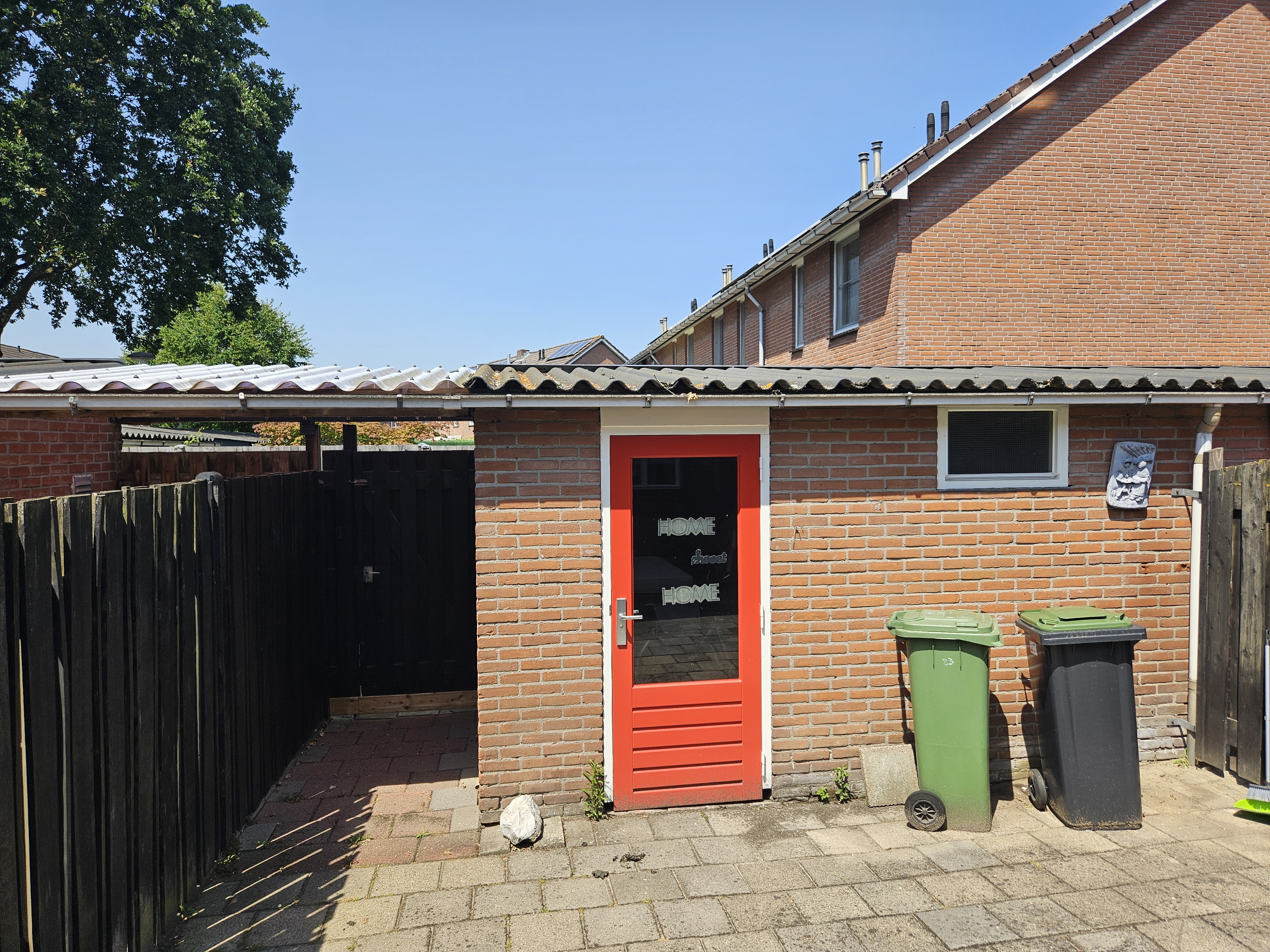 Van Leeuwenstraat 23
