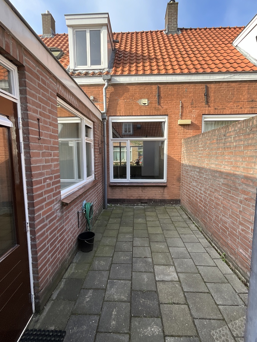 Oranjestraat 6
