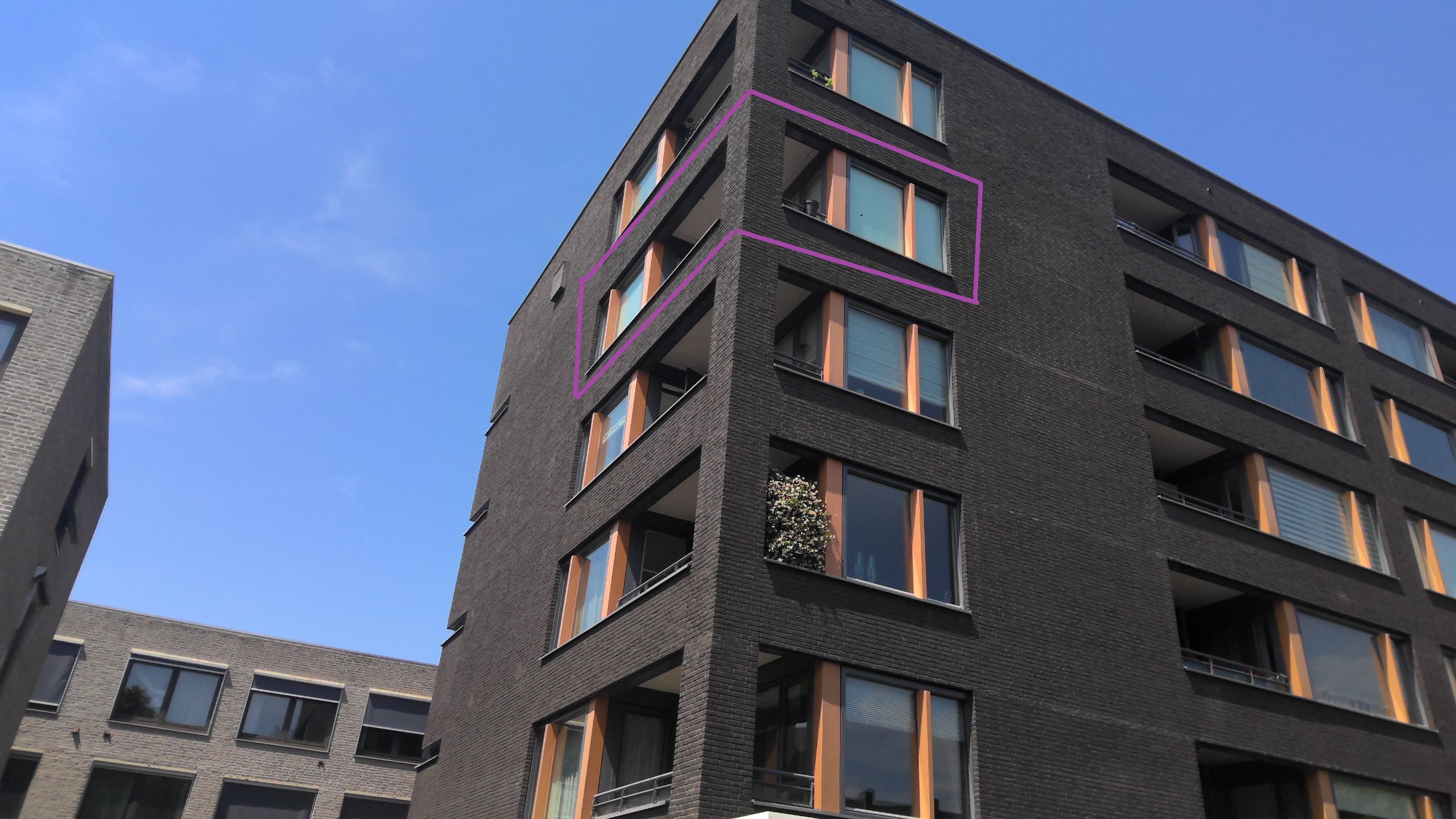 Eemweg 86, 5215 HR 's-Hertogenbosch, Nederland