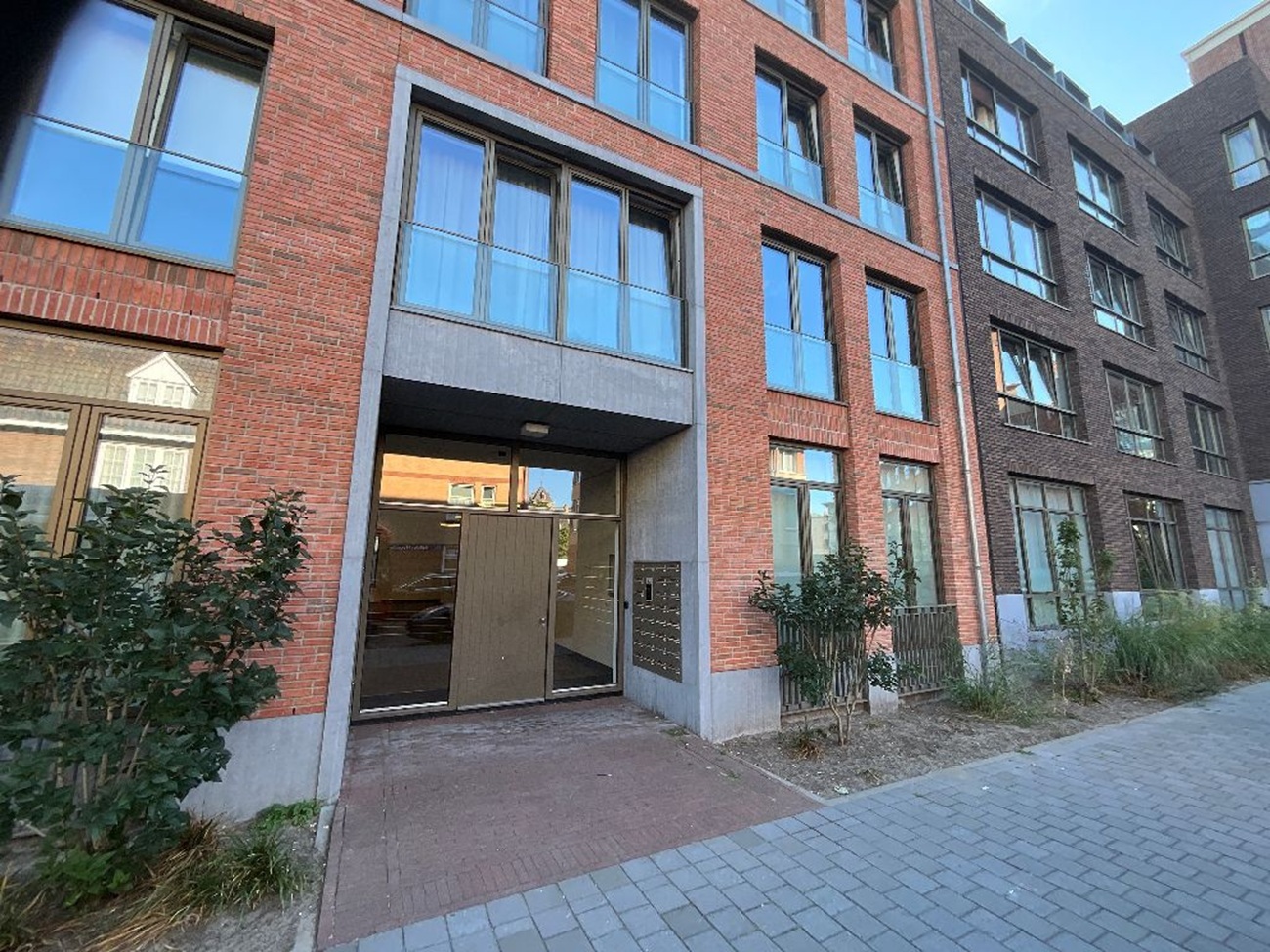 Prins Bernhardstraat 16