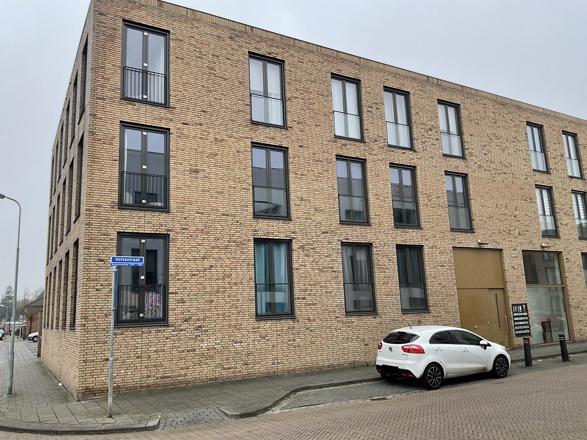 Voltastraat 261