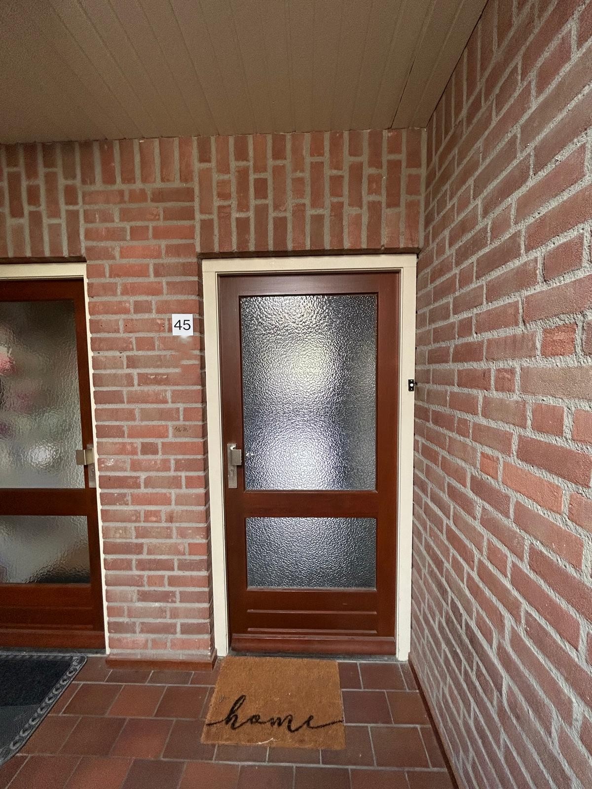 Regent van Den Heuvelstraat 45
