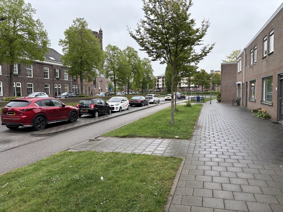 Oostwal 37