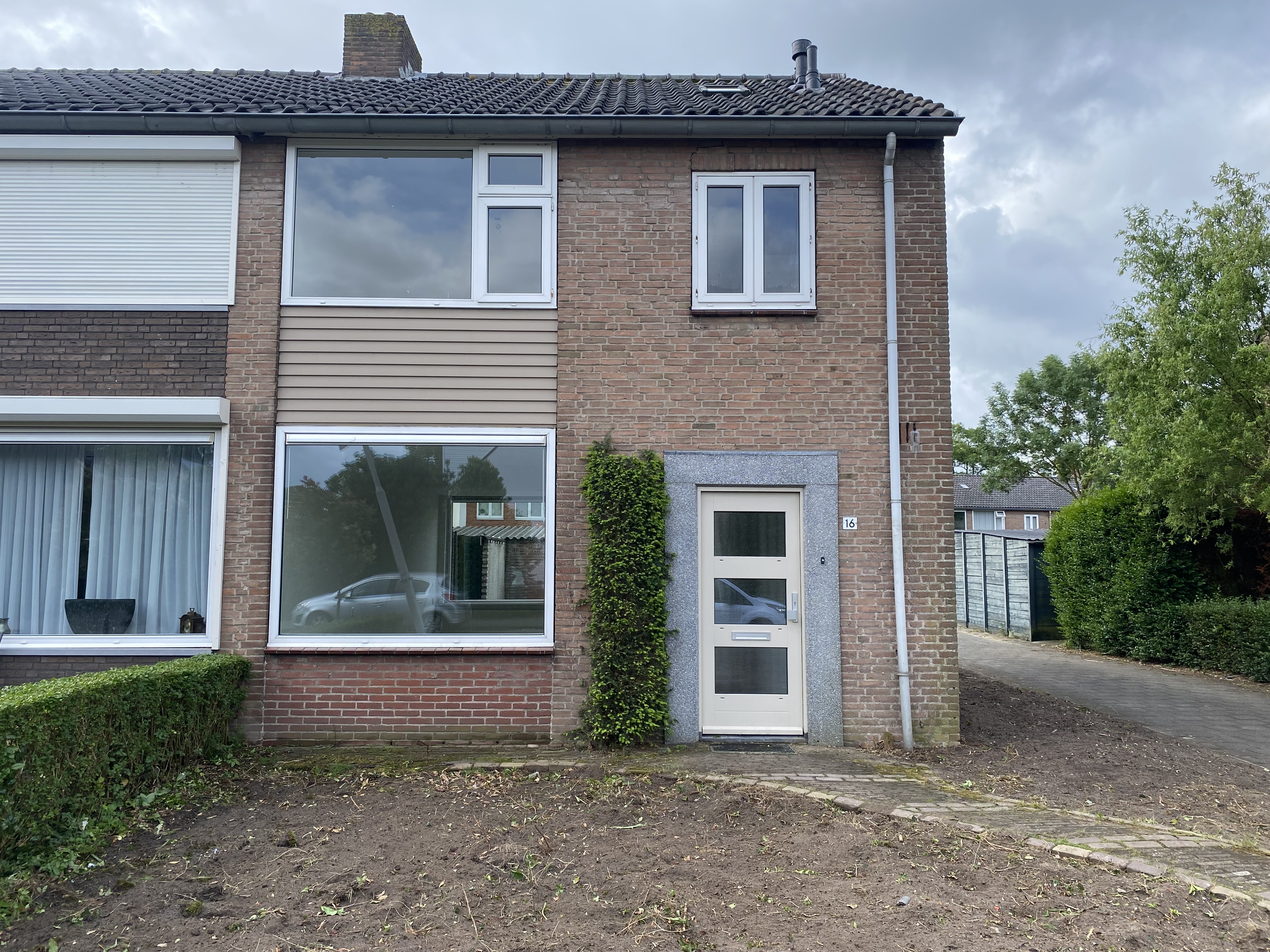 Vondelstraat 16, 5251 NA Vlijmen, Nederland
