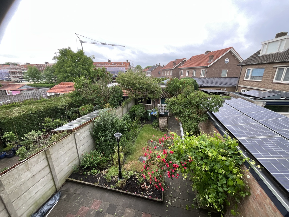 Pastoor Mutsaersstraat 3