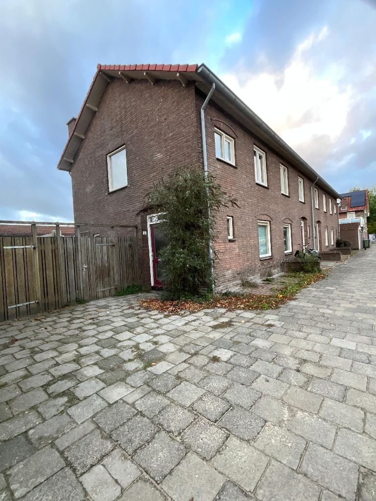 Doctor Poelsstraat 9, 5213 GA 's-Hertogenbosch, Nederland